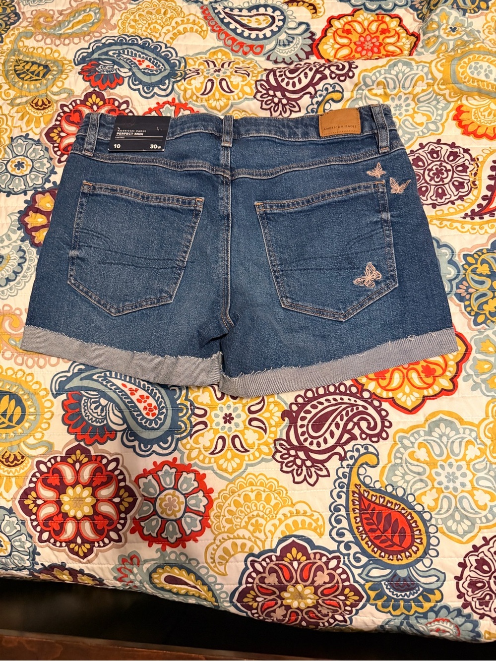 AE Low-Rise Stretch Perfect Denim Midi Short - Picture 3 of 3